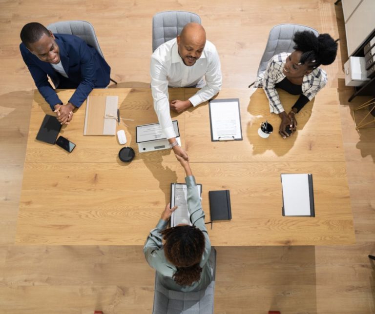 how temp agencies work